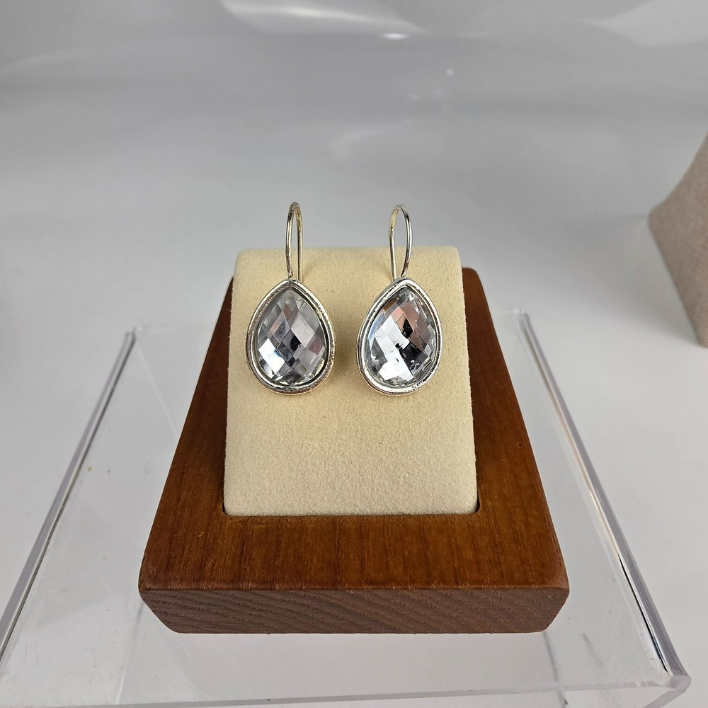 Mod Faceted Necklace and Pierced Earring Gift Set‎ Avon - Picture 7 of 16